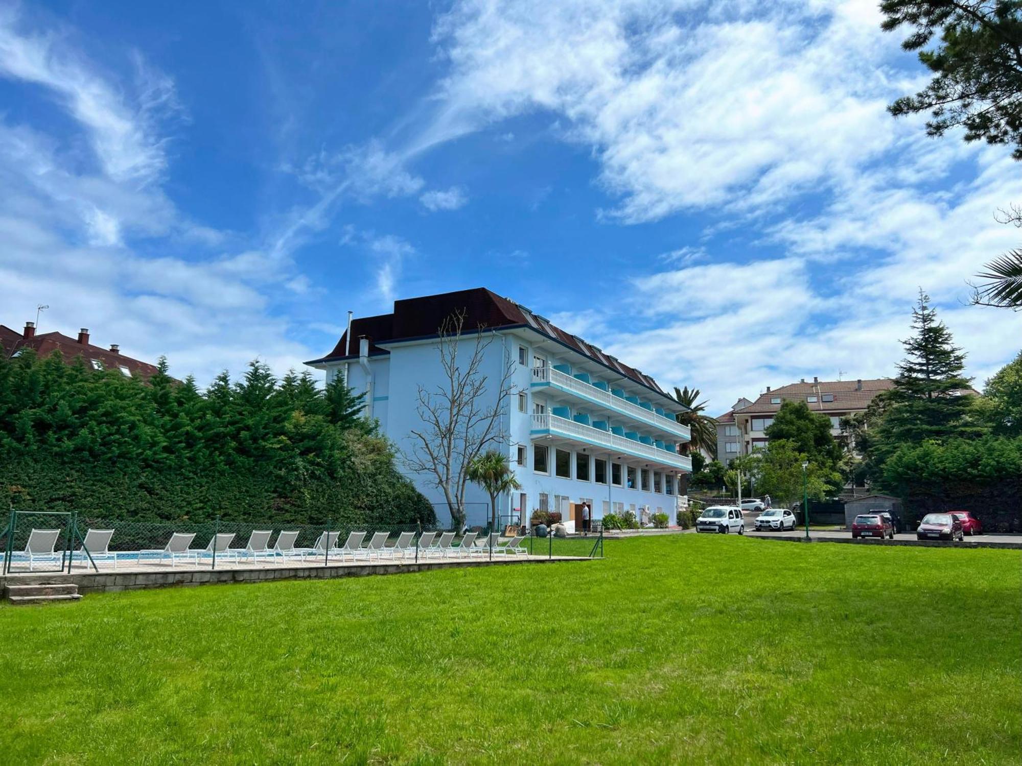 Moon Dreams Noja Hotel Exterior foto